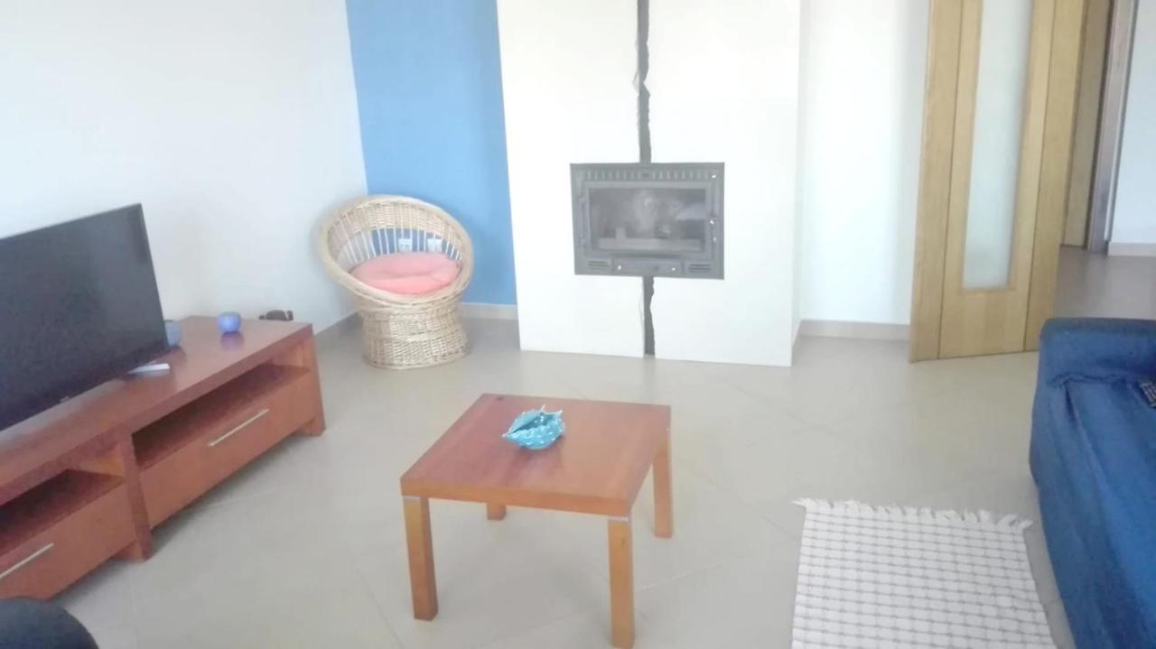Spacious House In Aldeia Dos Pinheiros With Pool อาเซย์เตา ภายนอก รูปภาพ