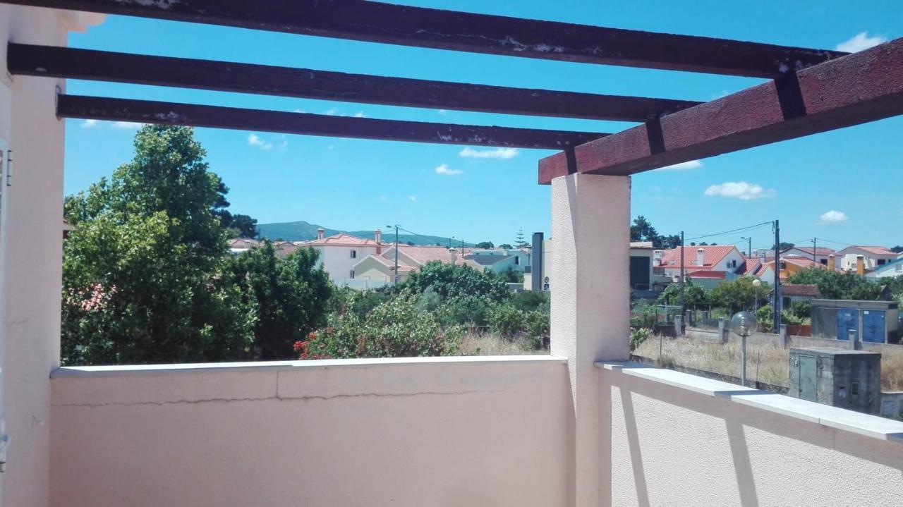 Spacious House In Aldeia Dos Pinheiros With Pool อาเซย์เตา ภายนอก รูปภาพ