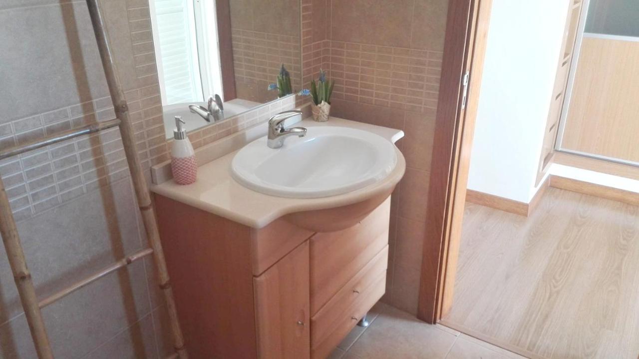 Spacious House In Aldeia Dos Pinheiros With Pool อาเซย์เตา ภายนอก รูปภาพ