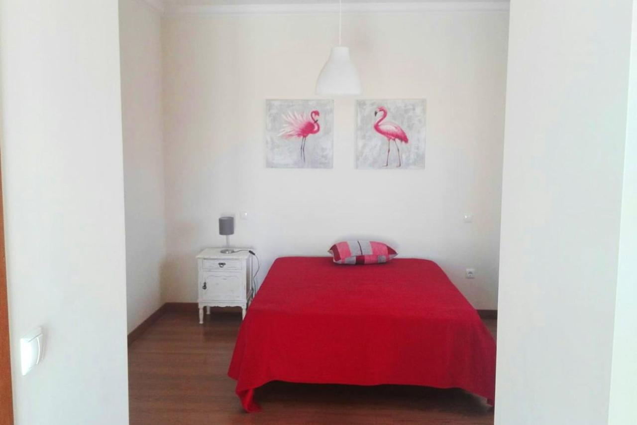Spacious House In Aldeia Dos Pinheiros With Pool อาเซย์เตา ภายนอก รูปภาพ